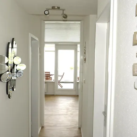 Na - Ostsee-traum - Mit Meerblick Am Hansa Park, W-lan & Parkplatz Kostenlos *